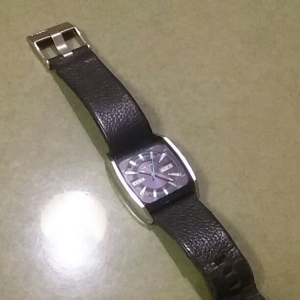 時計 ディーゼル 元値約３万