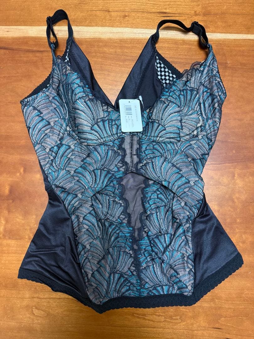 MARUKO カリーユ コントロールキャミソール