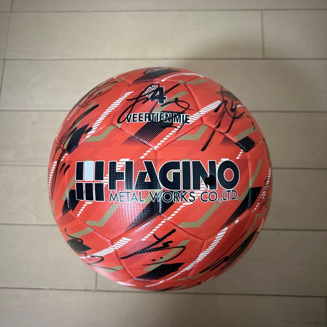 ヴィアティン三重 直筆サイン入りサッカーボール サッカーボール サイン入り