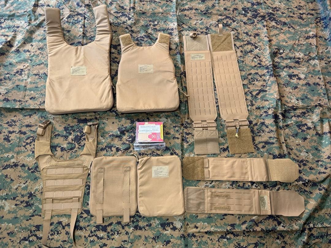 個人装備 USMC GEN3 PLATECARRIER COMPLETE MEDIUM