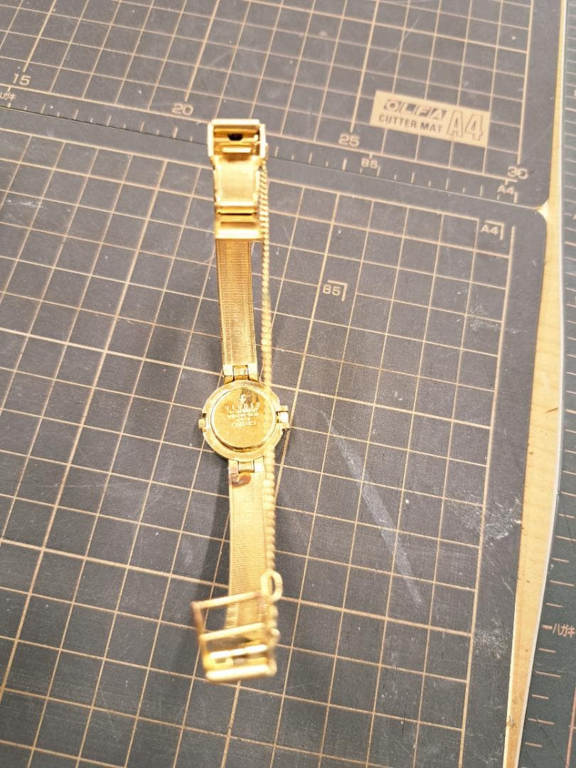 SEIKO　腕時計　黄金のネフェルティティ　レディース