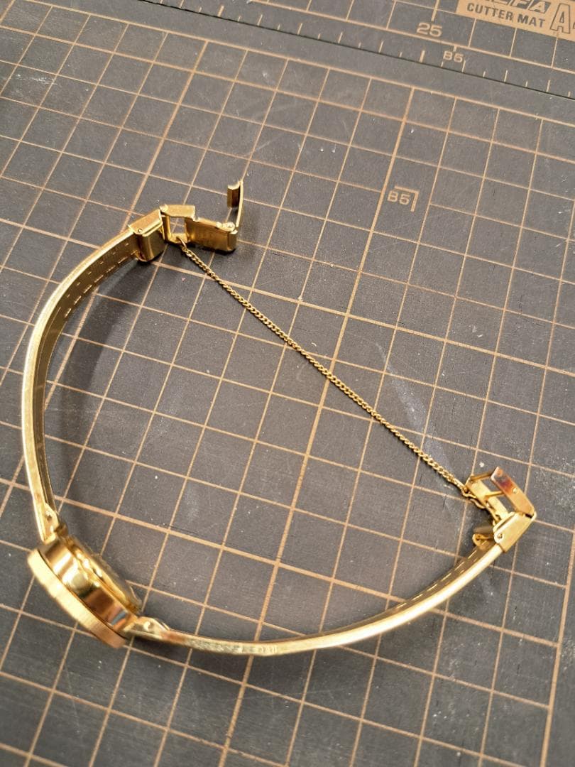 SEIKO　腕時計　黄金のネフェルティティ　レディース