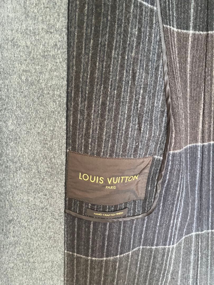 Louis Vuitton size46美品グレーコート ウール90%ヴィトン