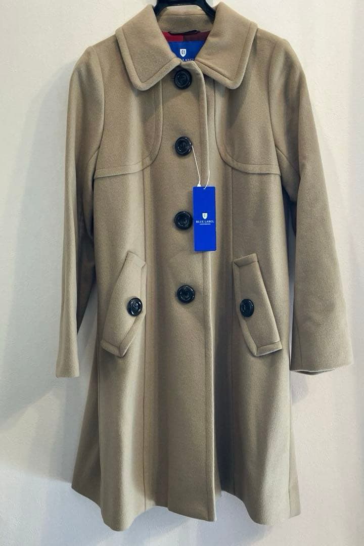 【タグ付未使用】BLUE LABEL CRESTBRIDGEベージュロングコート