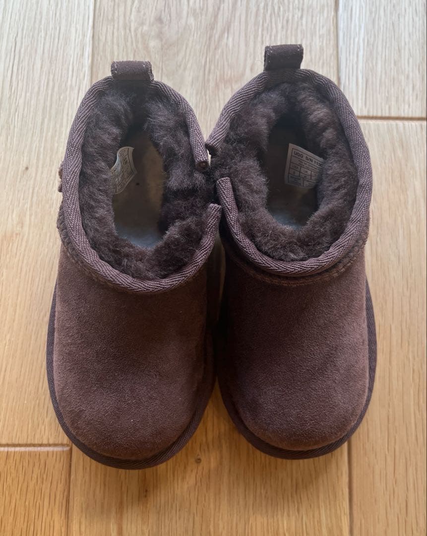 本日お値下げ【新品未使用】UGG Classic Ultra Mini 16㎝