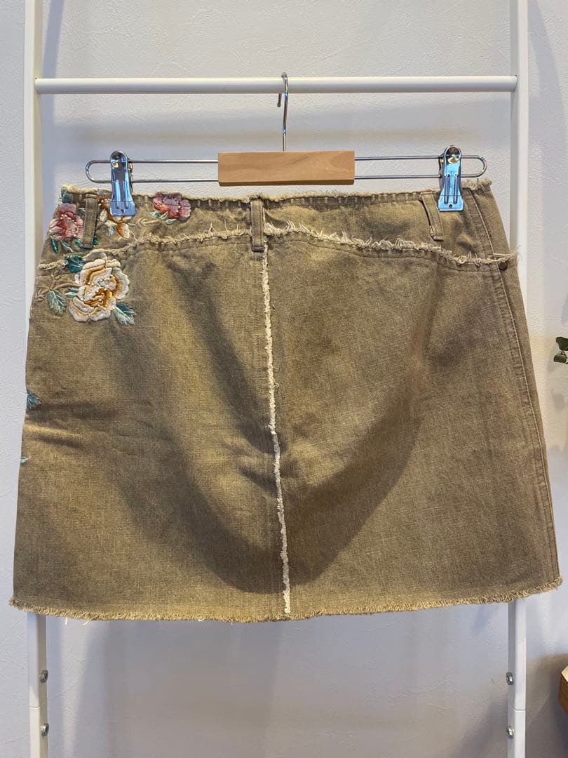 【希少】VIVIENNE TAM 花刺繍デニムスカート サイズ1 M