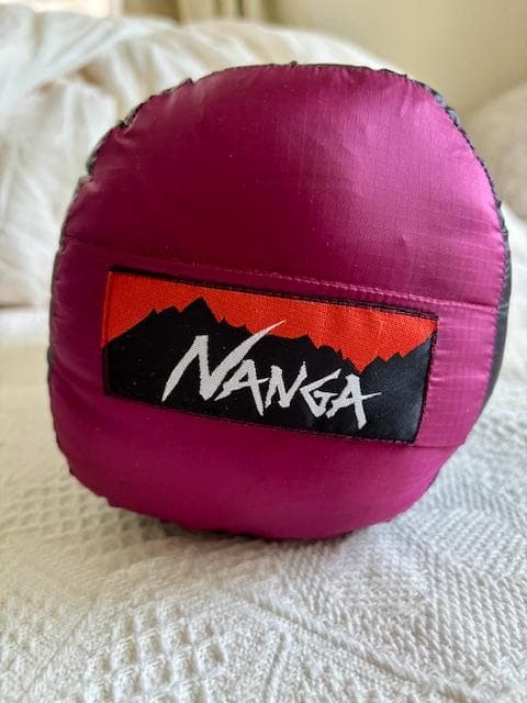 NANGA/ナンガ/寝袋/シュラフ/ボルドー/250STD