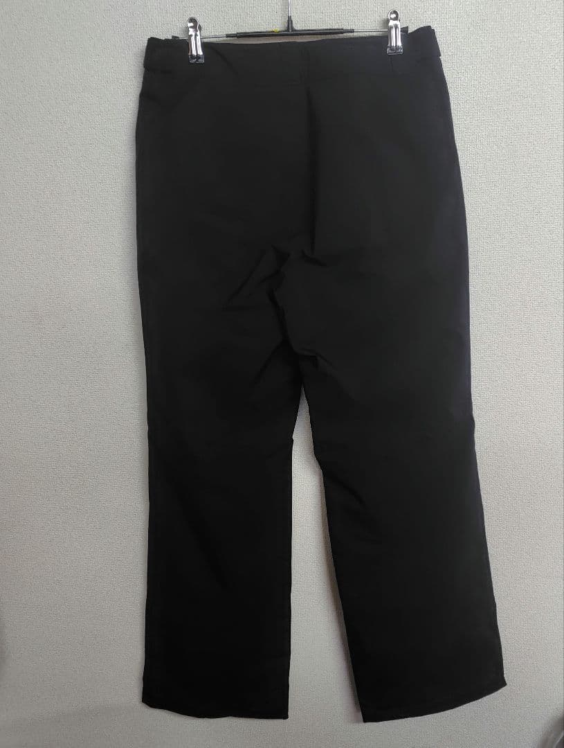 オークリー アンバウンドゴアテックスシェルパンツ2.0 FOA406107