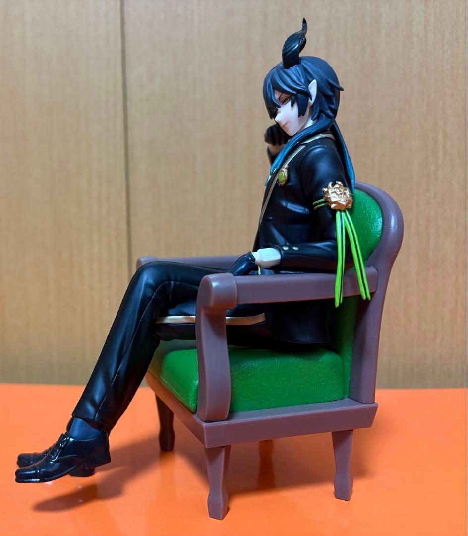 ツイステ フィギュア