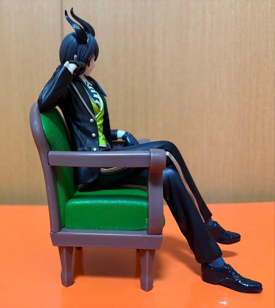 ツイステ フィギュア