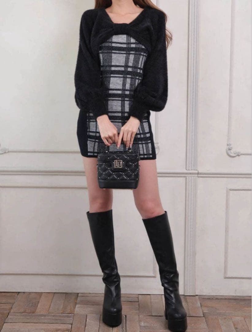 LIP SERVICE リボンフェザーアンサンブルニットワンピース ブラック