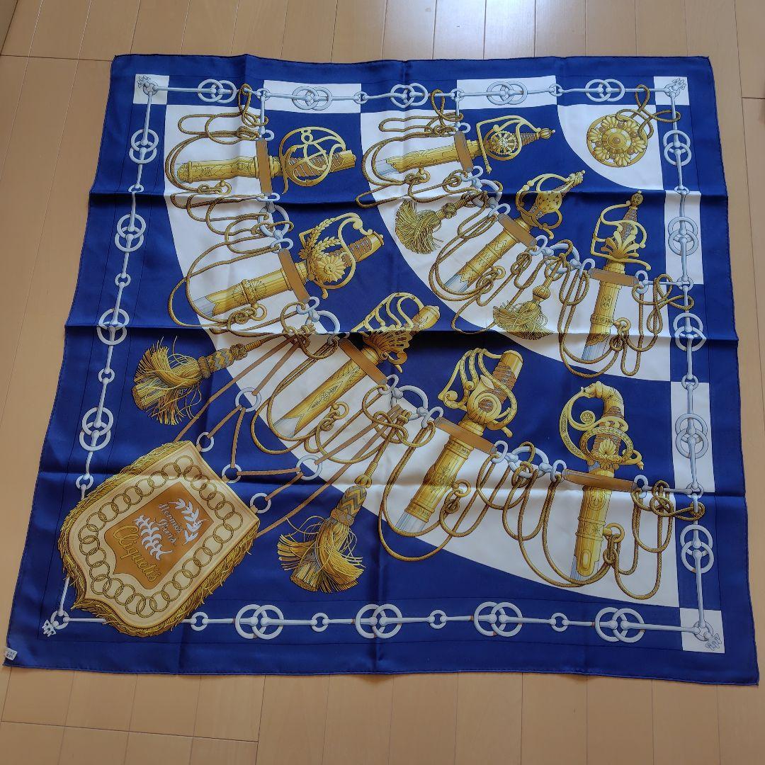 Hermès Cliquetis シルクスカーフ　カレ90 美品♡
