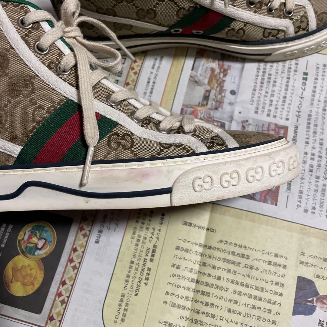 2/4まで！GUCCI レディーススニーカー　23㎝