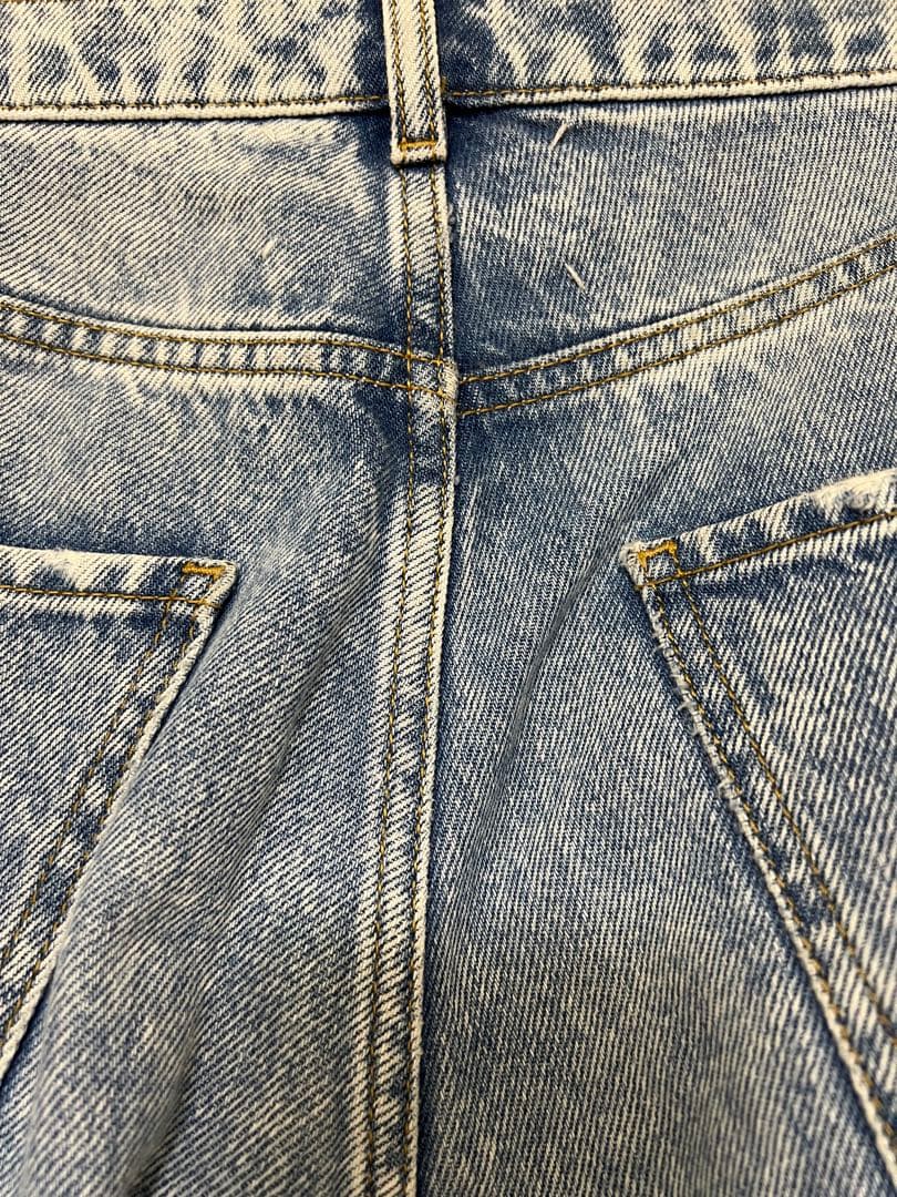 ストレートデニム ライトブルー