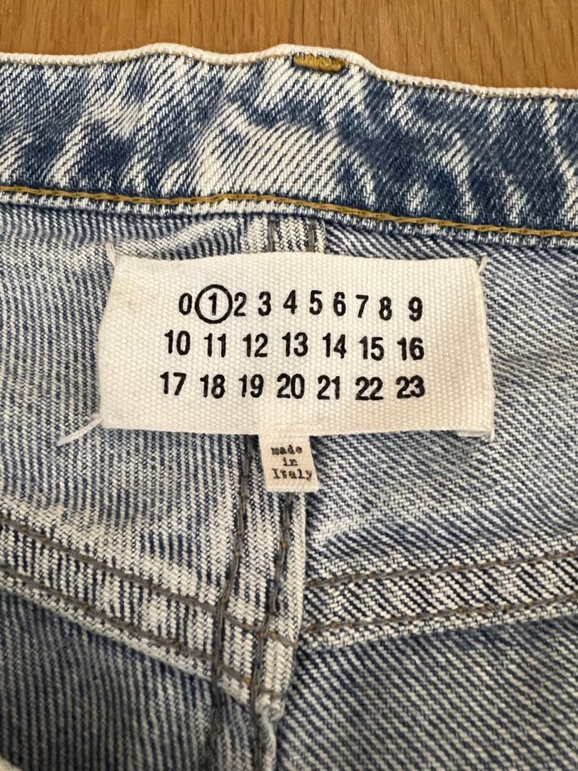 ストレートデニム ライトブルー