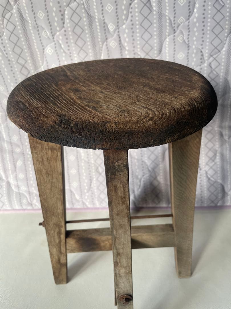 かなり古い 丸椅子 木製 スツール レトロ アンティーク ヴィンテージ チェア