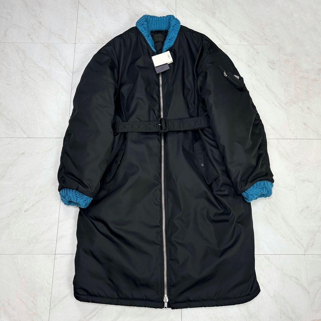 未使用に近い 2022 PRADA ラフシモンズ プレート ロングジャケット M