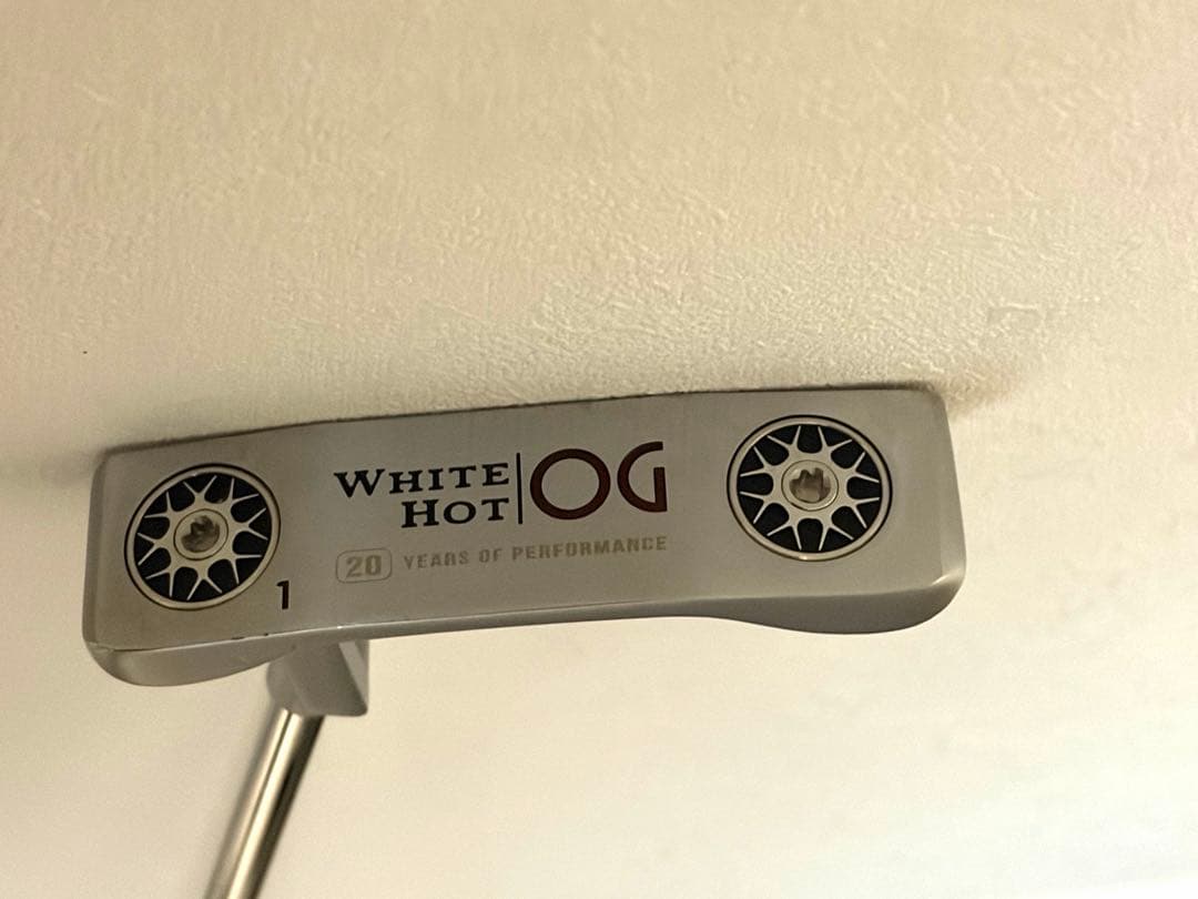 レフティ　パター