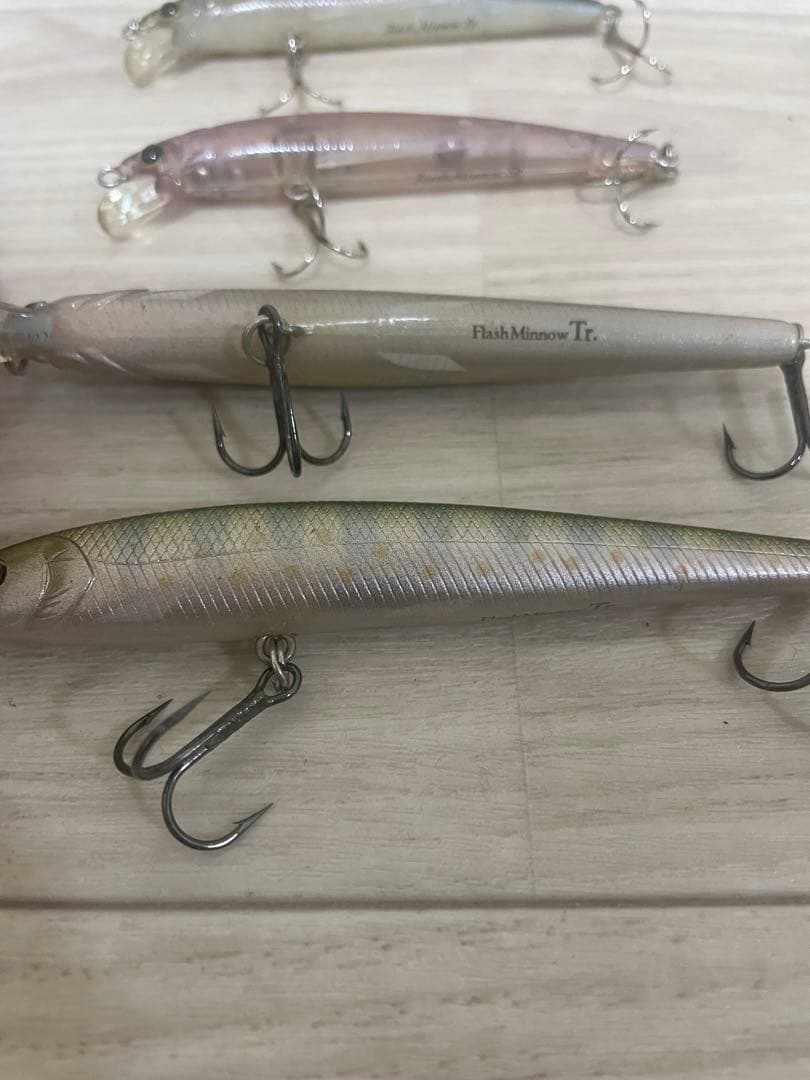 フラッシュミノー、スティッキー1、マーシュ1、ダイソルアー等セット販売