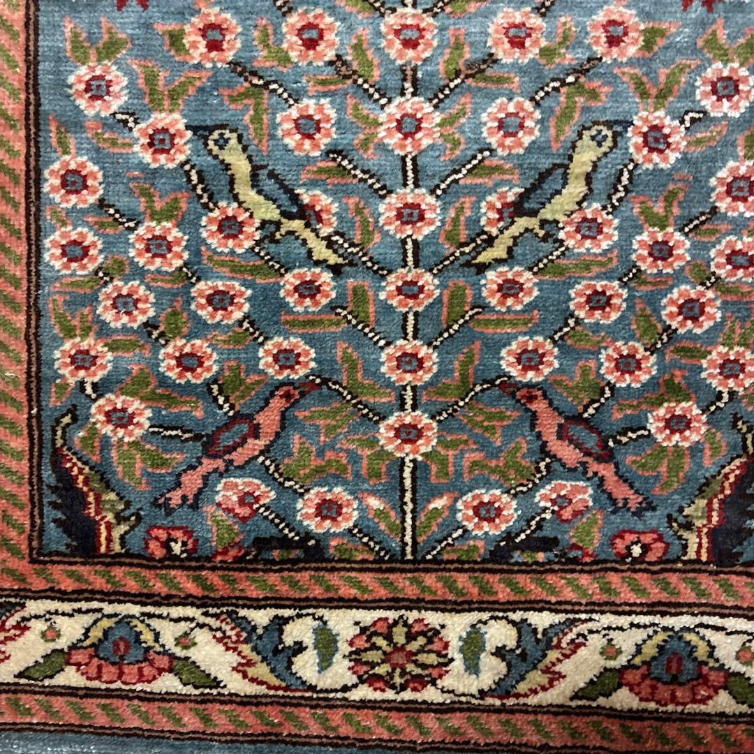トルコのカイセリ産シルクの花と鳥柄の手織マット