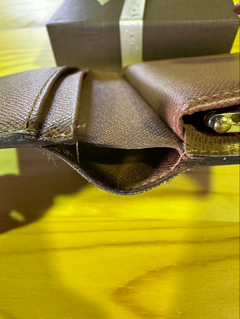 g1407 ルイヴィトン モノグラム がま口 折り財布