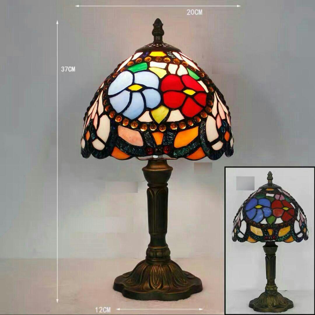 ティファニースタイルテーブルランプ電気スタンドガラスランプ \r ビーズバラの4