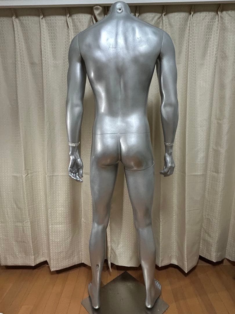 男性マネキン