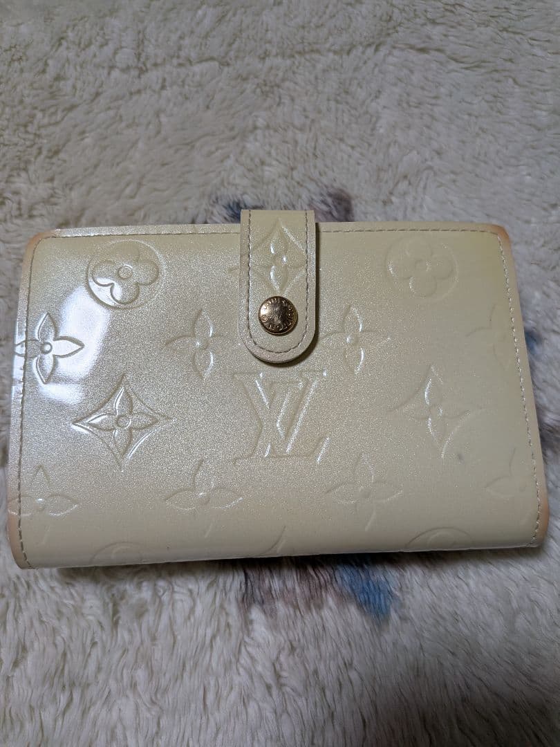 LOUISVUITTON　ヴェルニ　2つ折り財布