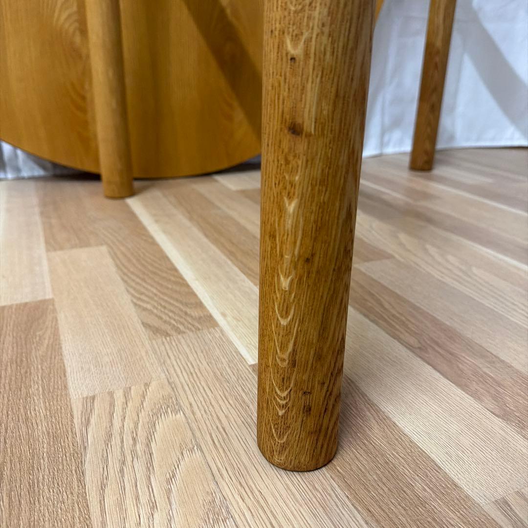 Jorgen Baekmar C44 ラウンドダイニングテーブル　FDBモブラー