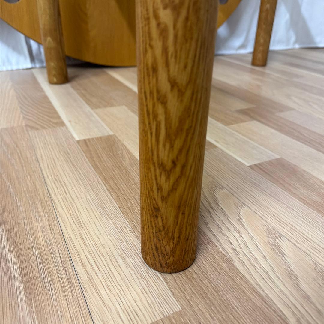 Jorgen Baekmar C44 ラウンドダイニングテーブル　FDBモブラー