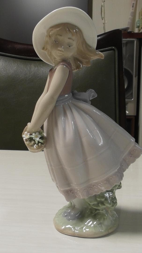 LLADRO　リヤドロ【花の小径】　リアドロ　 インテリア　L524
