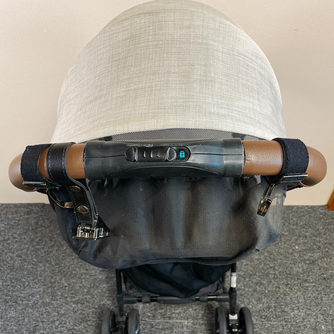 良品　Combi Acbee plus AO B型ベビーカー