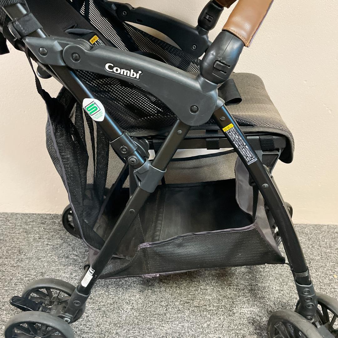 良品　Combi Acbee plus AO B型ベビーカー