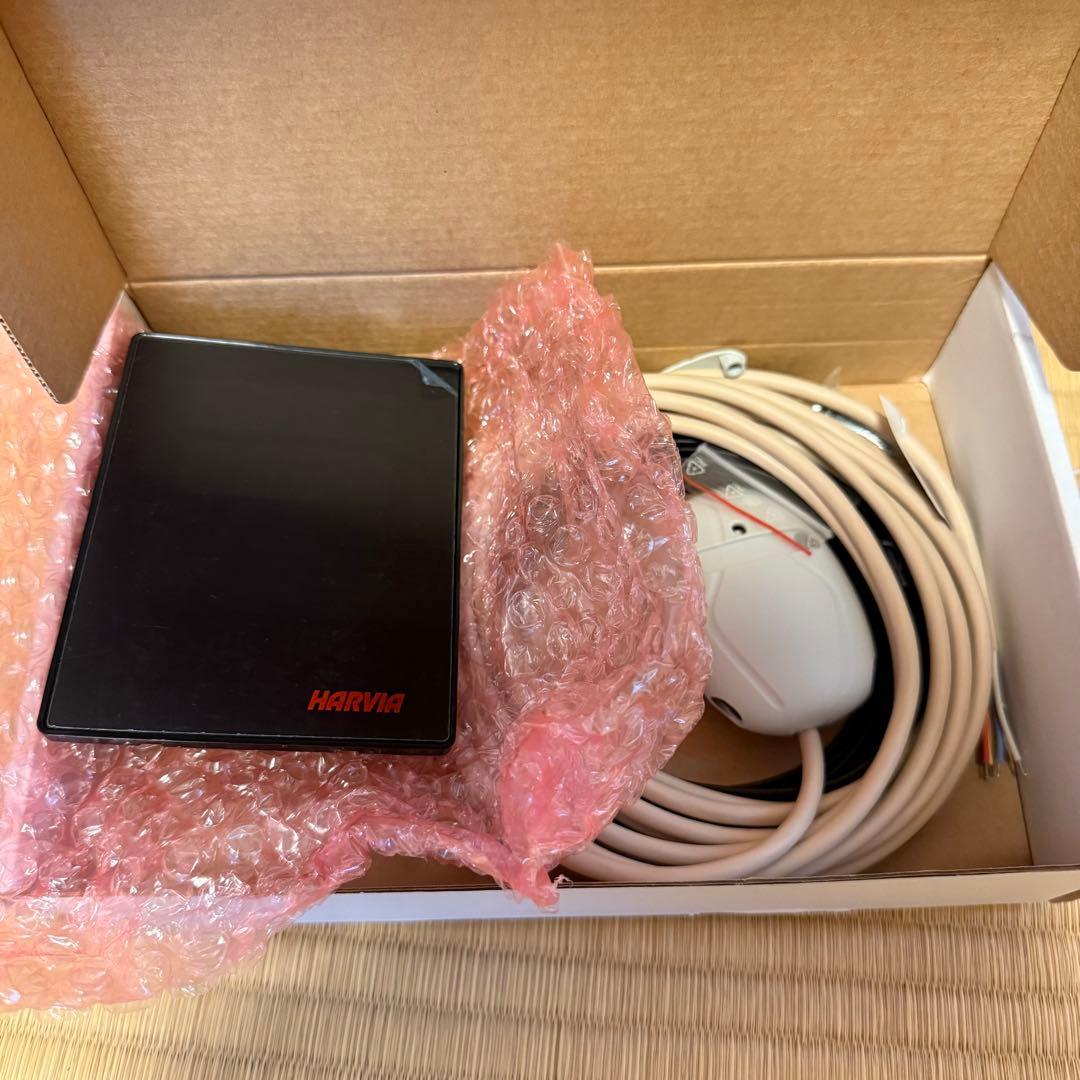 ハルビア サウナヒーター Black Steel（Xenioタッチパネル付き）