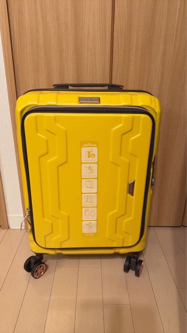 LEGEND WALKER イエロー キャリーケース 37L