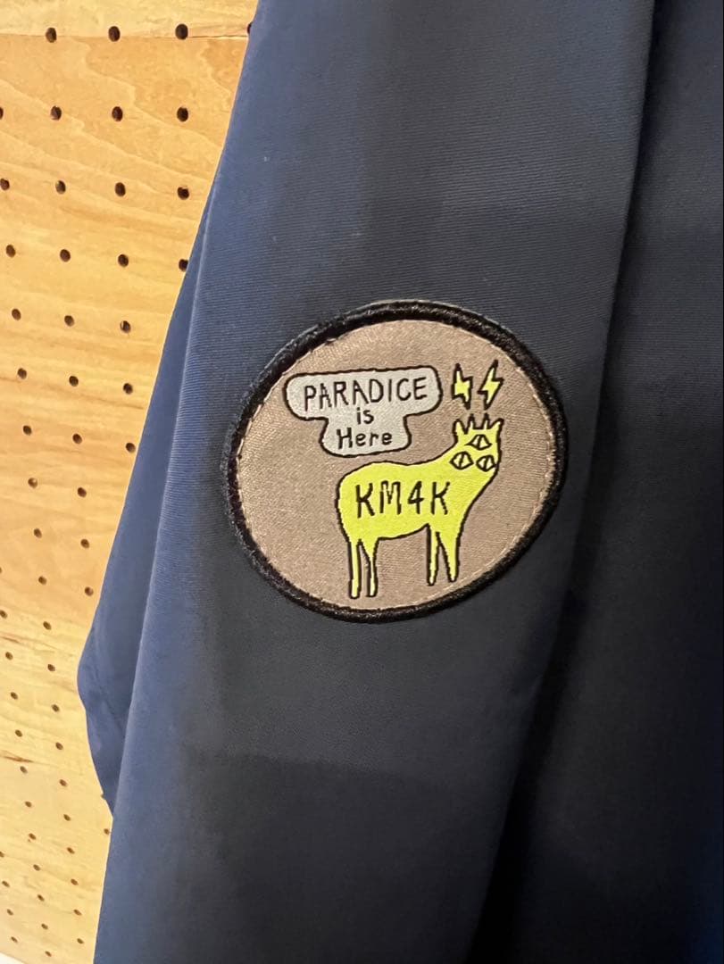 KM4K PARADAICE YAKKE 5 スノーウェア Mサイズ