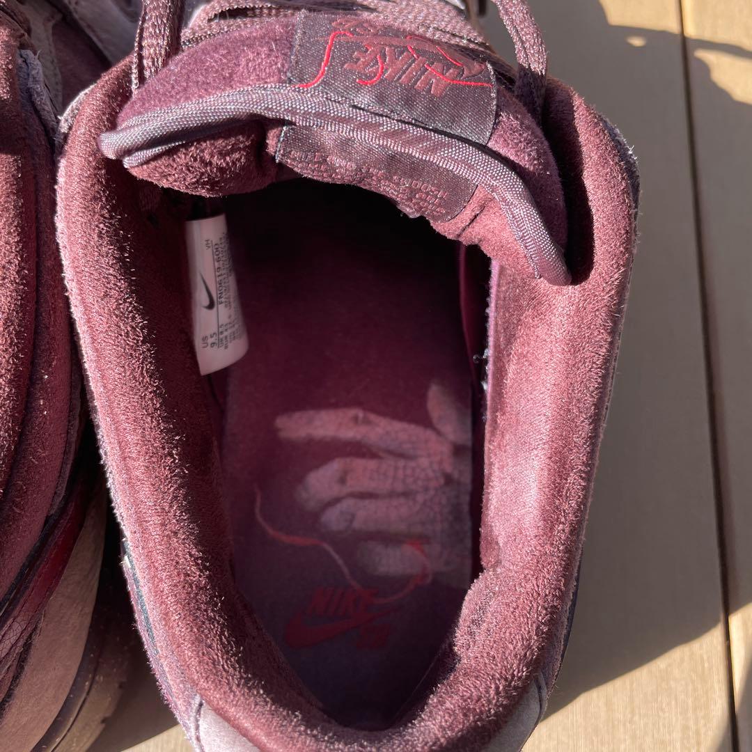 SB DUNK LOW PRM City of love バーガンディ27.5