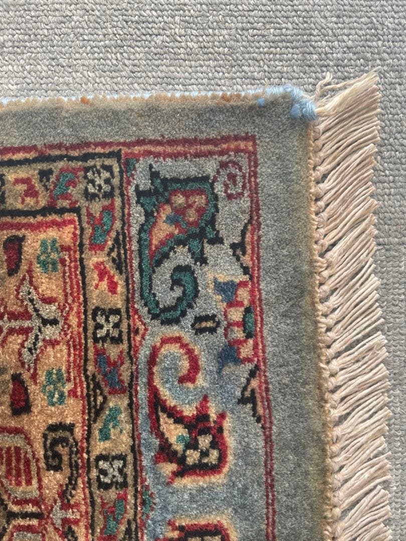 パキスタン手織り絨毯　 ウール　アクセントラグ 　size:132×81cm