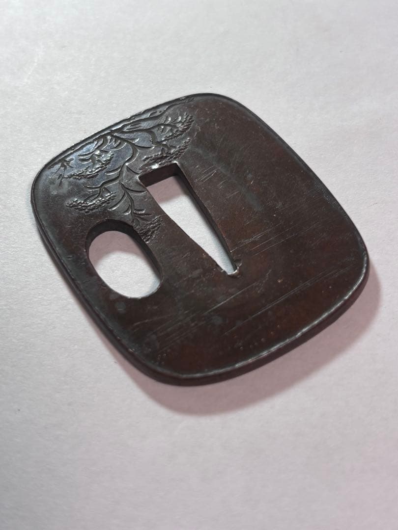 鐔鍔つば　色金　片切り彫　見事　短刀鐔　江戸時代