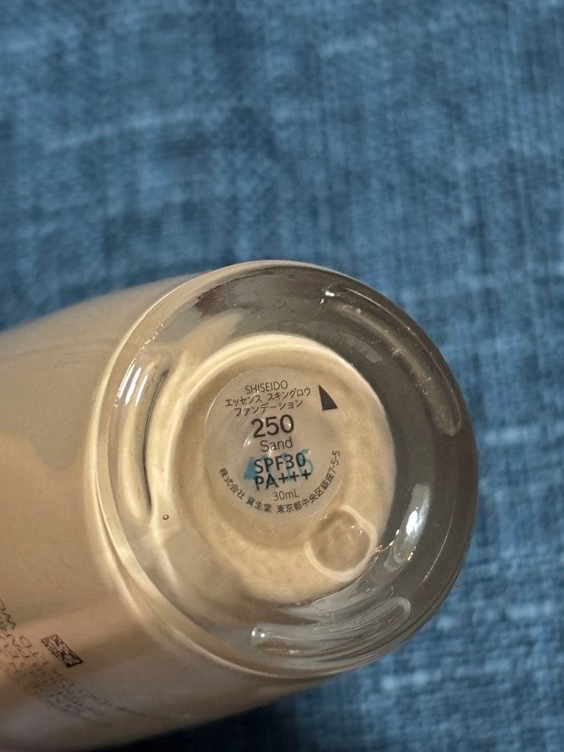 エッセンス スキングロウ プライマー エッセンス スキングロウ ファンデーション