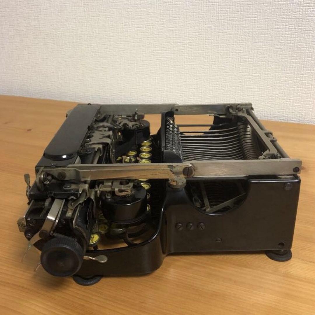 CORONA タイプライター　アンティーク