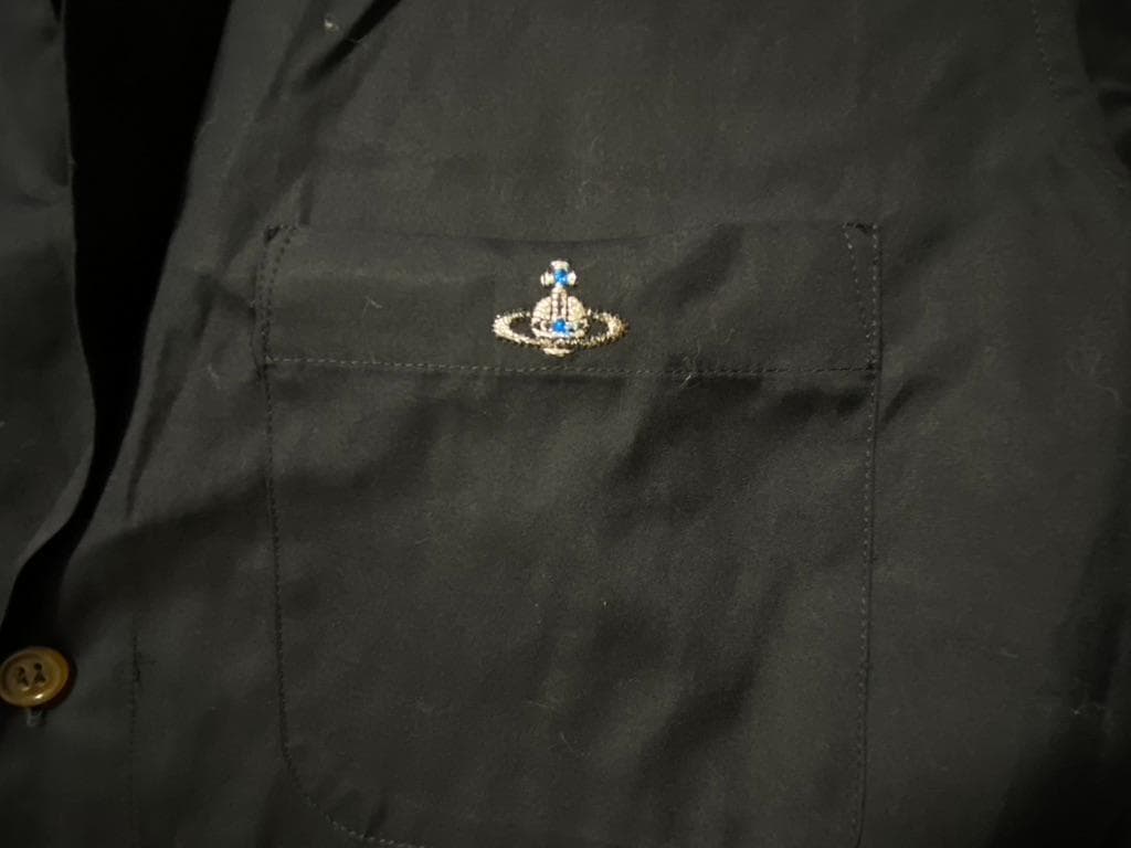 日本製 Vivienne Westwoodメンズ ORB刺繍 黒 シャツ