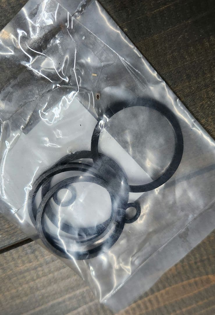 ハーレーJB２ポットキャリパー+キャリパーサポート+シールキット　ジャンク品