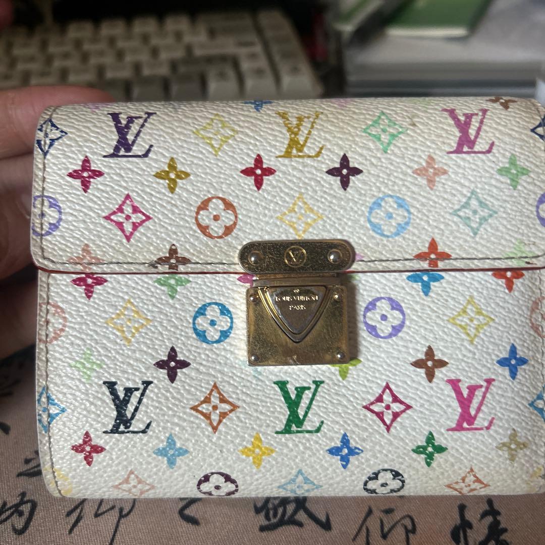 Louis Vuitton マルチカラー 三つ折り財布