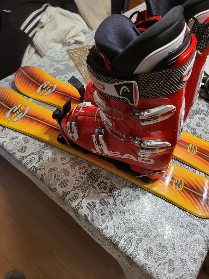 HEAD ブーツとスキー板26.5。