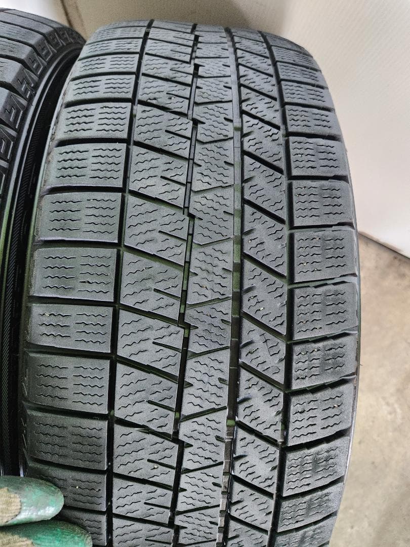 送料込☆2021年製ダンロップ タイヤ205/55R17 日本製☆4本