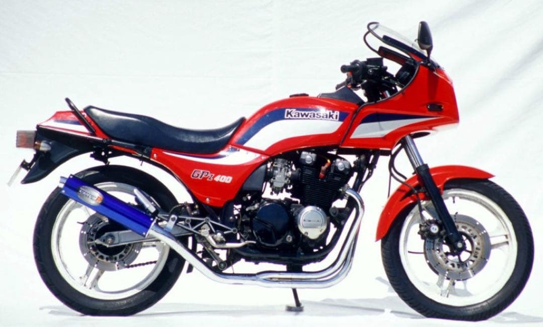 Kawasaki GPZ400Fフロントカウル 赤