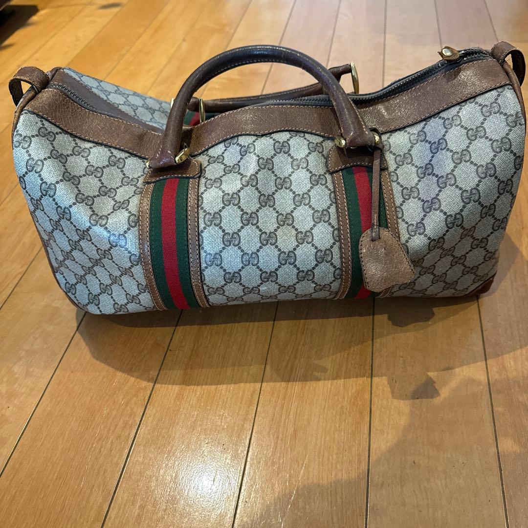 Gucci ボストンバッグ ロゴパターン