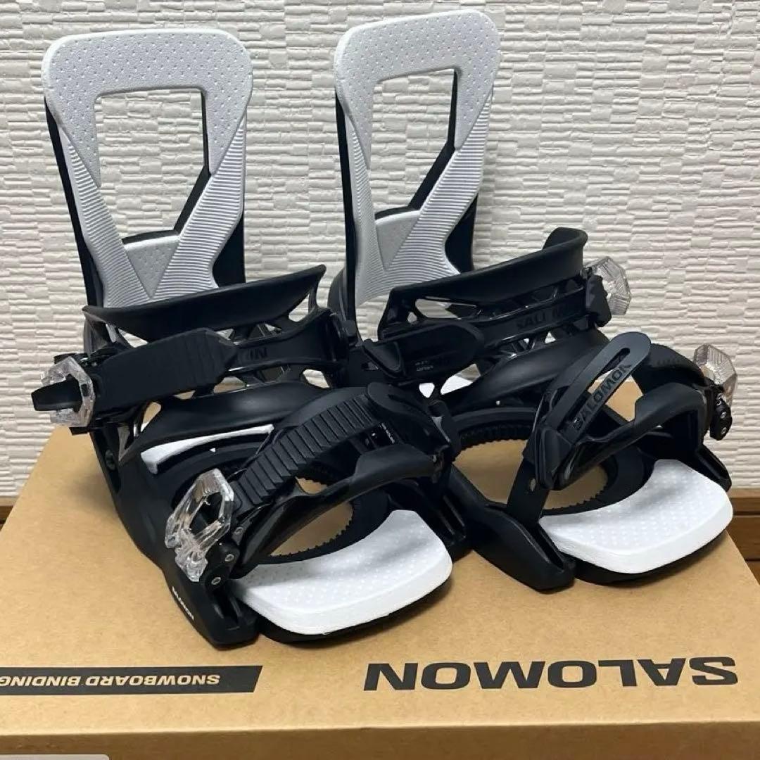 新品未使用 サロモン フューチャー キッズビンディング XS/S