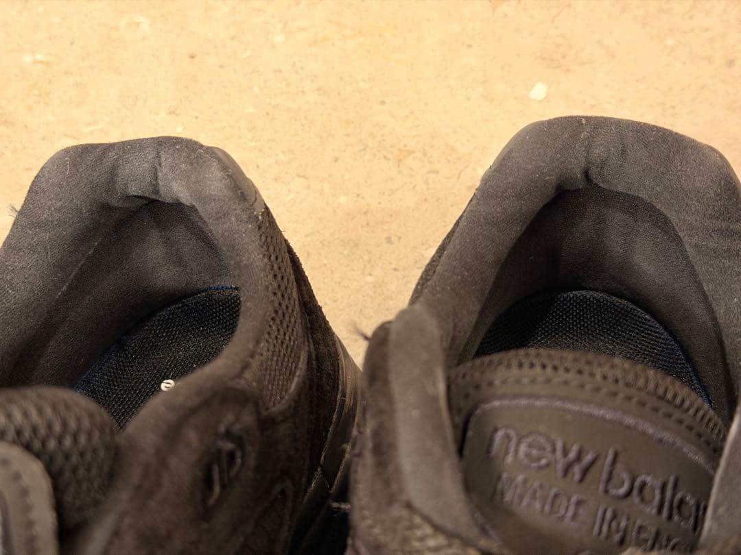 源泉かけ流し　New Balance スニーカーセット